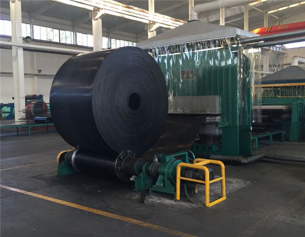 尼龍輸送帶在運用中有什么注意事項 尼龍輸送帶在運用中有什么注意事項